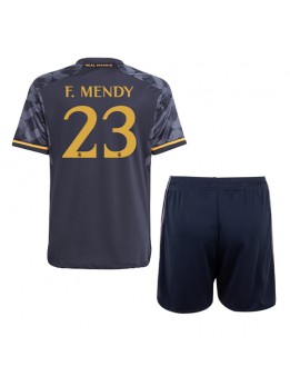 Billige Real Madrid Ferland Mendy #23 Bortedraktsett Barn 2023-24 Kortermet (+ Korte bukser)
